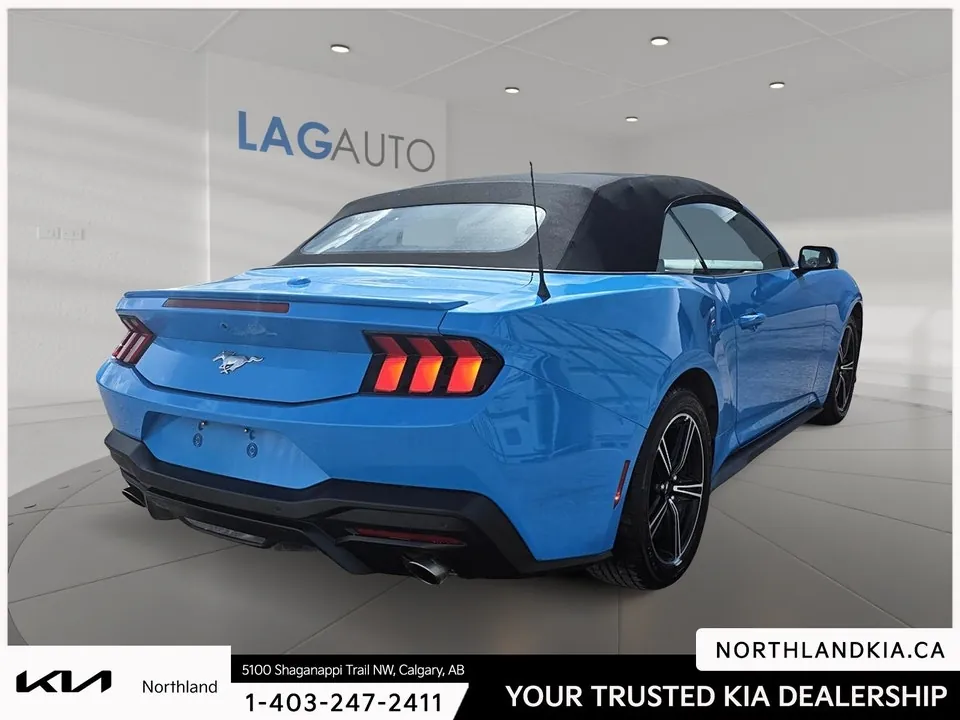 Ford Mustang 2025 photo 4