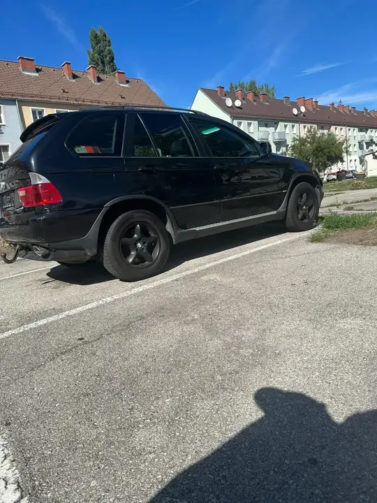 BMW X5 2006 photo 2