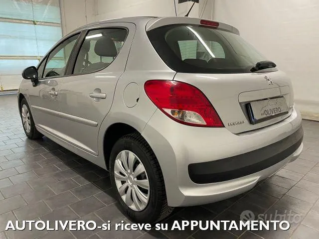 Peugeot 207 2014 photo 4