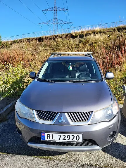 Mitsubishi Outlander 2008 photo 2
