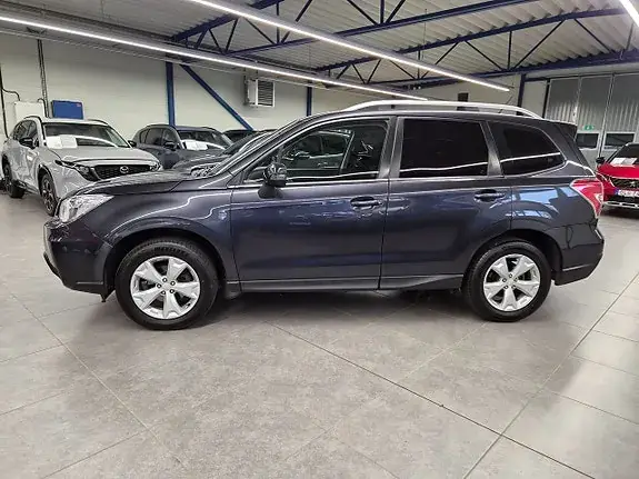 Subaru Forester 2015 photo 2