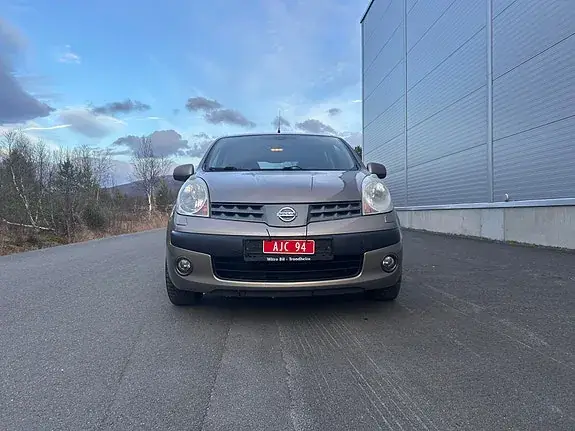 Nissan Note 2006 photo 2