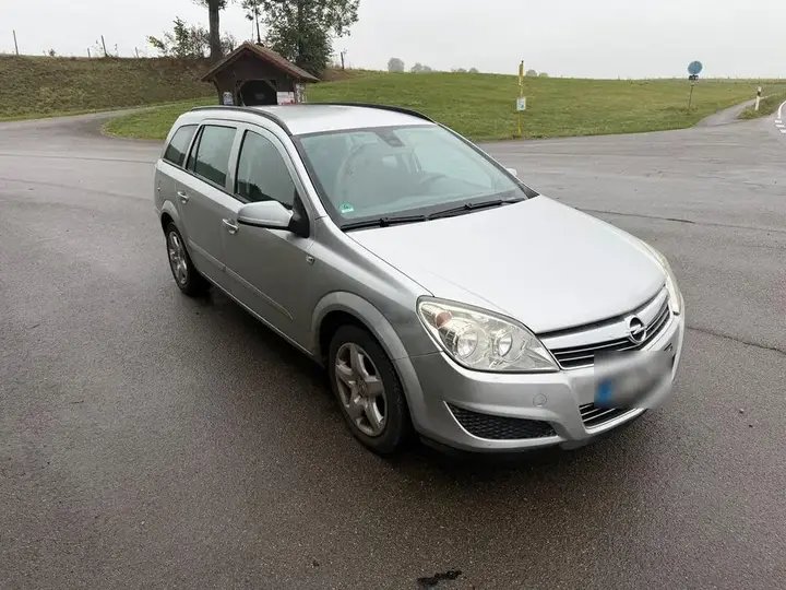 Opel Astra H