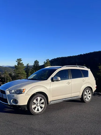 Mitsubishi Outlander 2010 photo 5