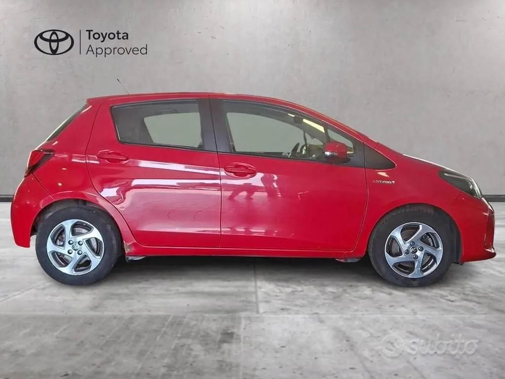 Toyota Yaris 2016 photo 4