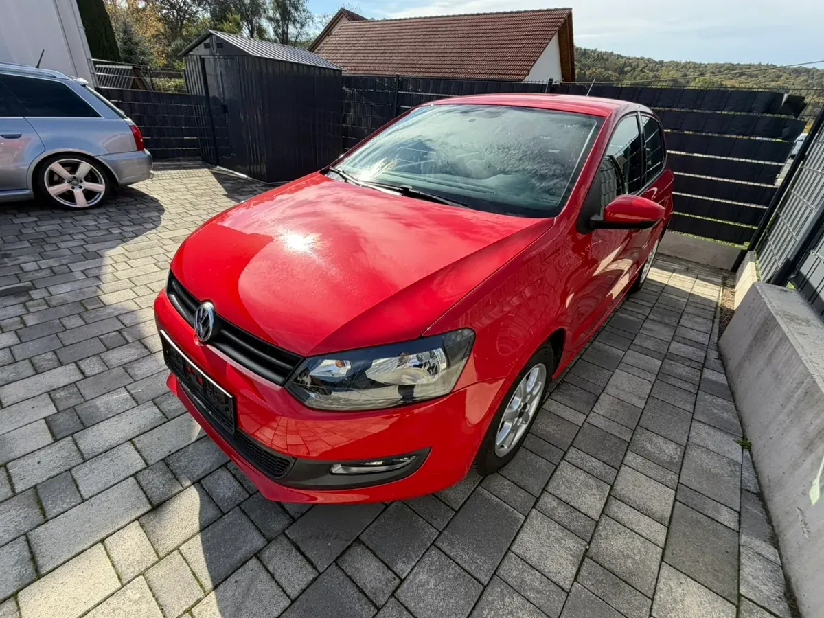 Volkswagen Polo 2010 photo 2