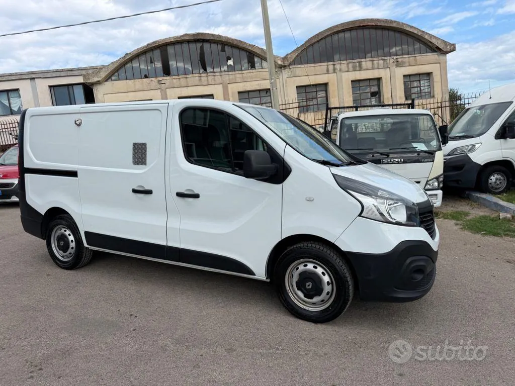Renault Trafic 2019 photo 4