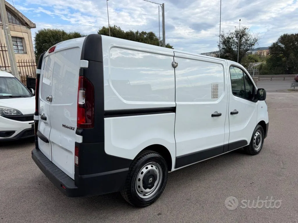 Renault Trafic 2019 photo 5