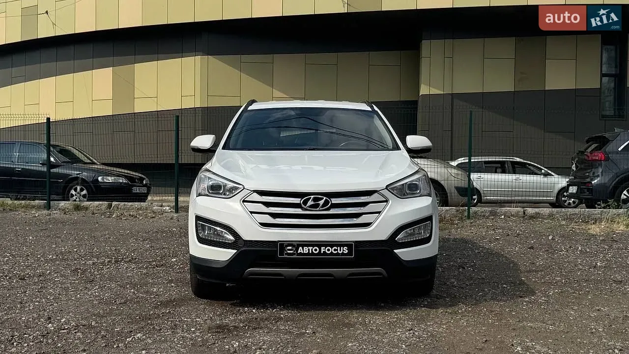 Hyundai Santa Fe 2015 photo 3