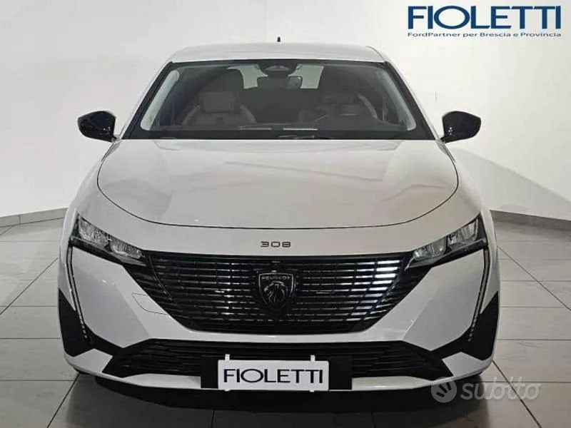 Peugeot 308 2024 photo 3