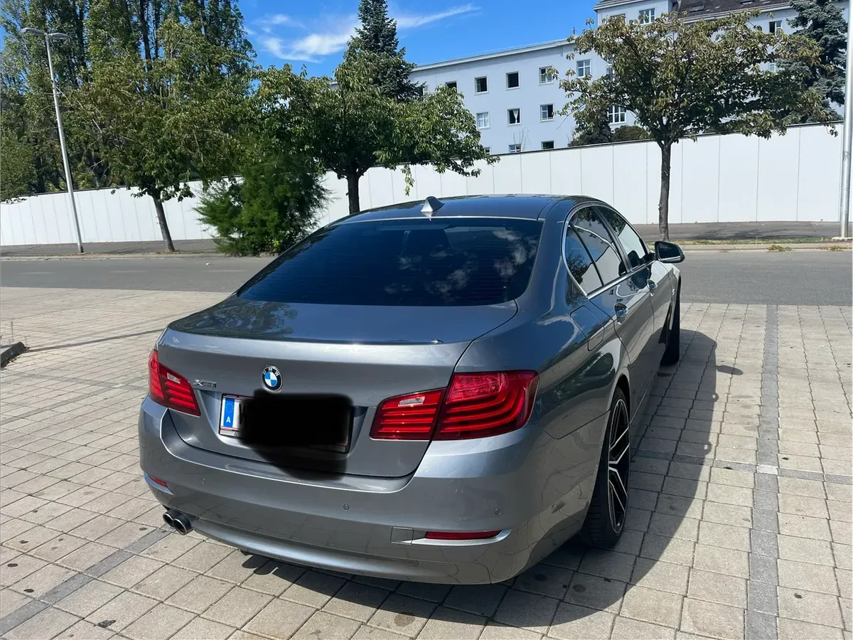 BMW 5 Series 2013 photo 3