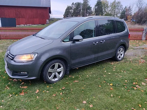 Volkswagen Sharan 2012 photo 5