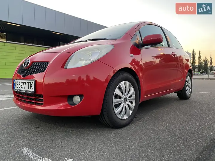 Toyota Yaris 2008 photo 3