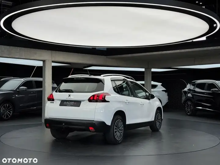 Peugeot 2008 2019 photo 5