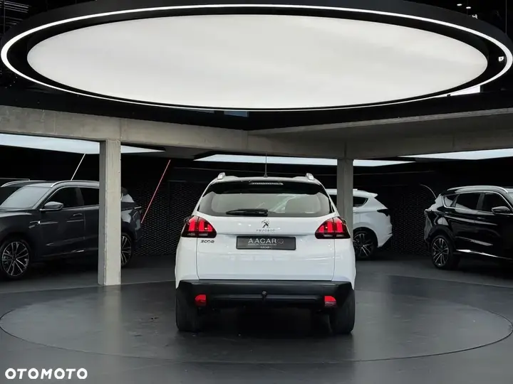 Peugeot 2008 2019 photo 4