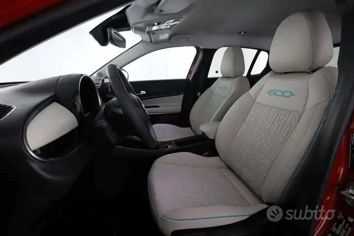 Fiat 600 2025 photo 2
