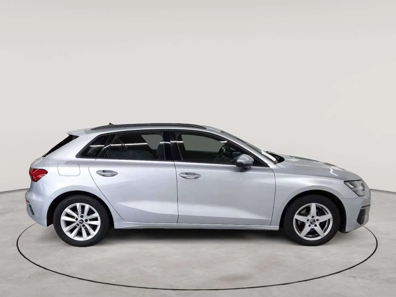 Audi A3 2023 photo 3