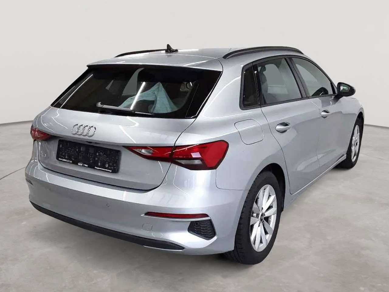 Audi A3 2023 photo 4