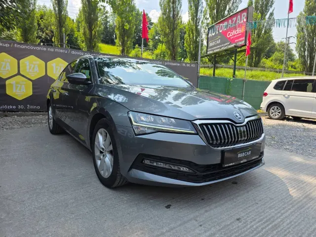 Skoda Superb 2022 photo 3