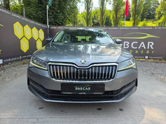 Skoda Superb 2022 photo 2