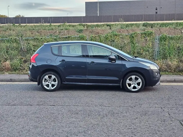 Peugeot 3008 2013 photo 2