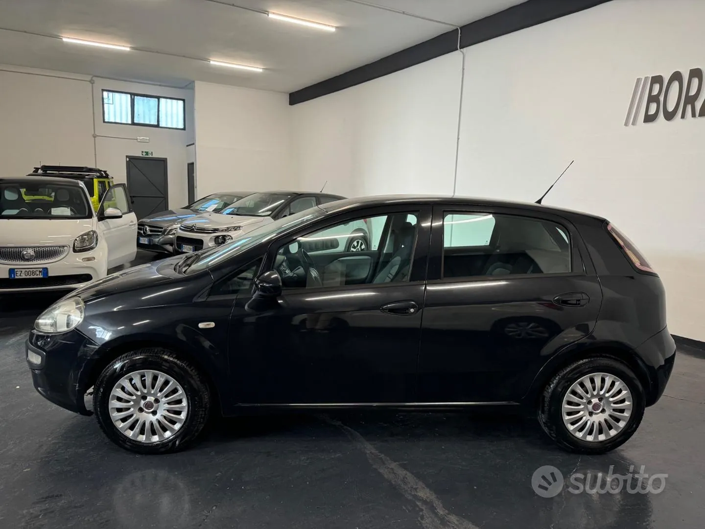 Fiat Punto Evo 2010 photo 2