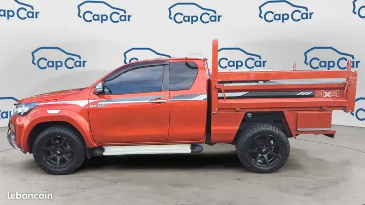 Toyota Hilux 2022 photo 2