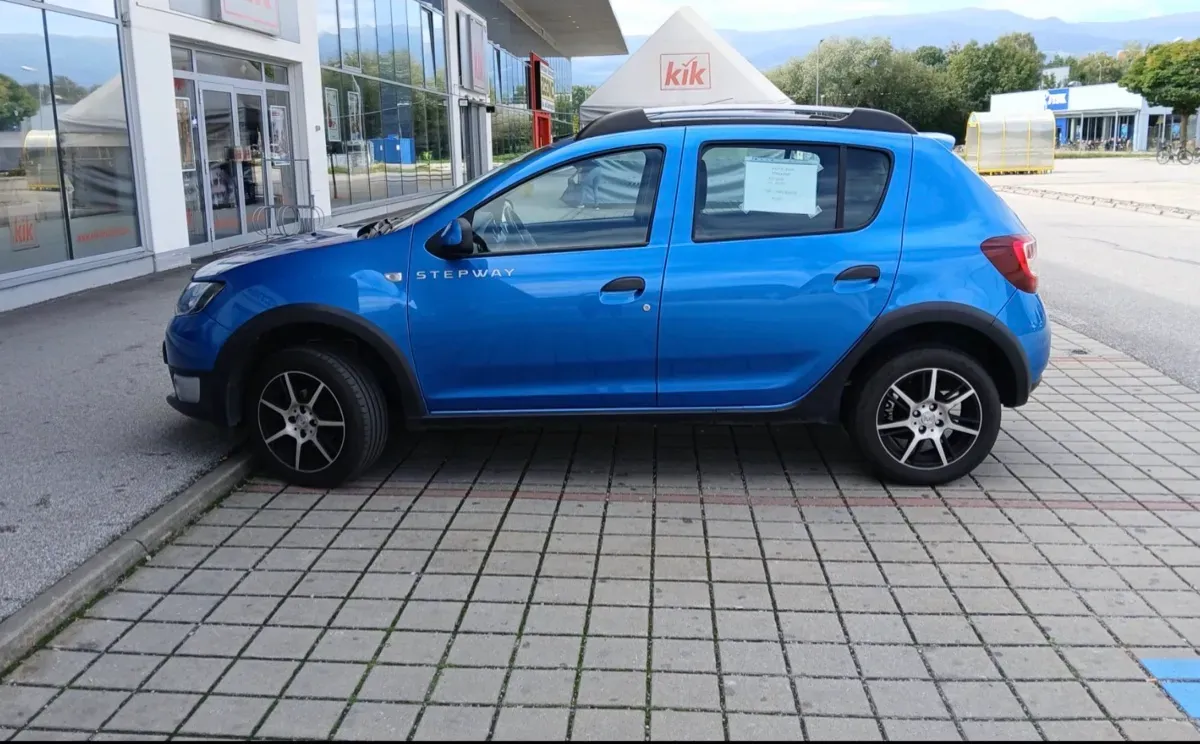 Dacia Sandero Stepway 2013 photo 2