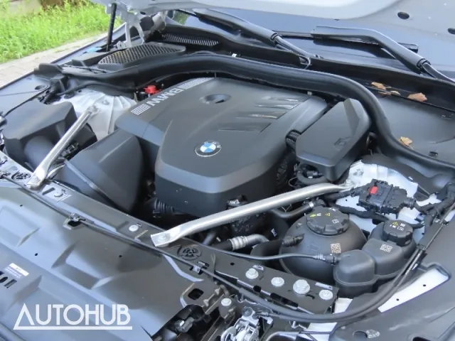 BMW 5 Series 2025 photo 5