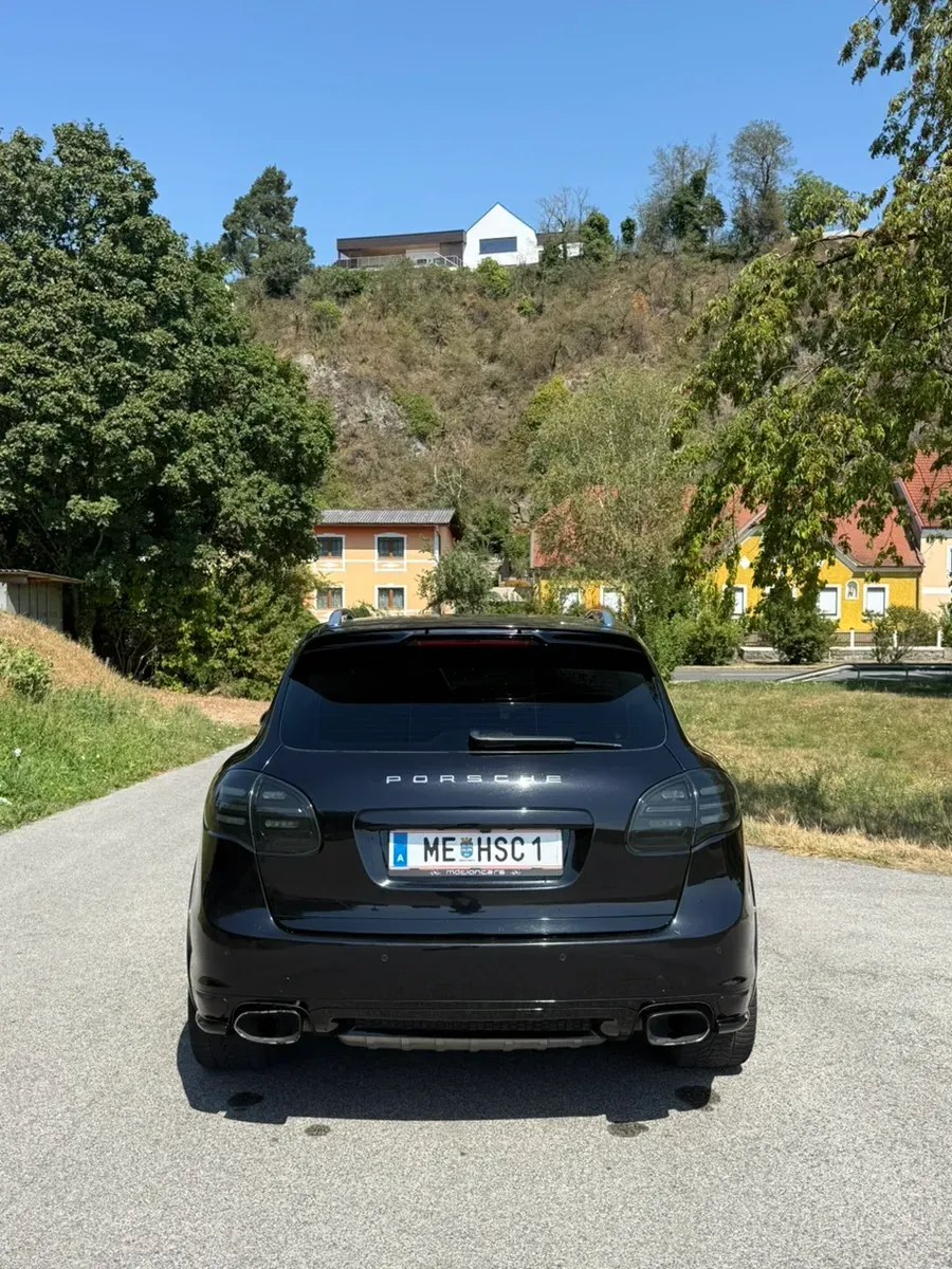Porsche Cayenne 2013 photo 3