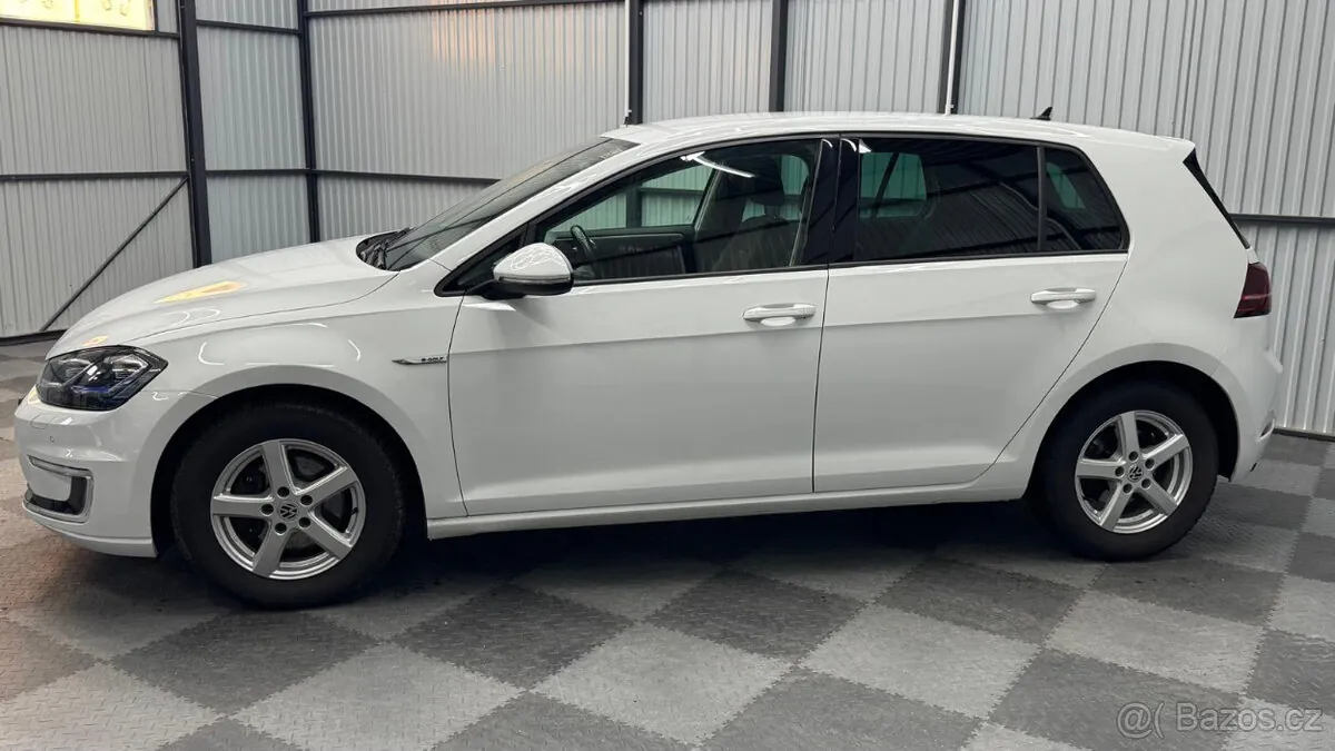 Volkswagen E-Golf 2018 photo 4