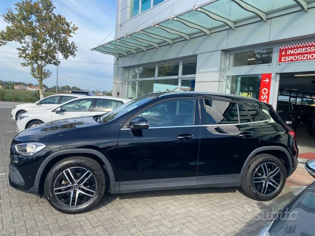Mercedes-Benz Gla 2023 photo 4