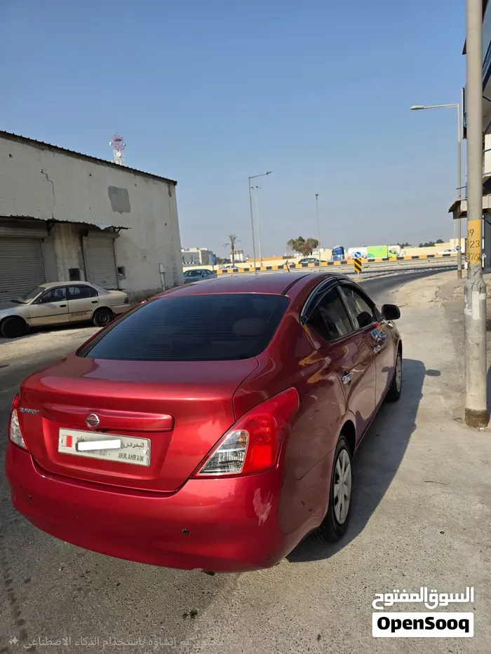 Nissan Sunny 2013 photo 4