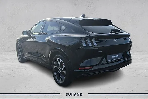 Ford Mustang Mach-E 2023 photo 3