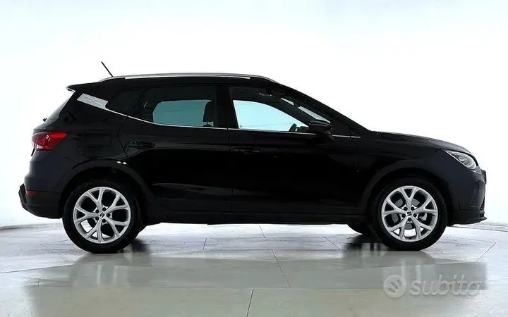 Seat Arona 2025 photo 4