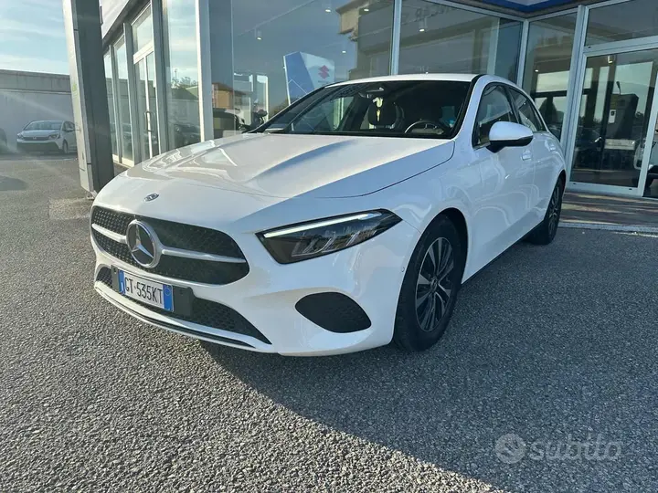 Mercedes-Benz A 180