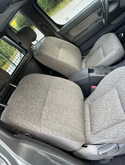 Nissan Navara 2001 photo 5