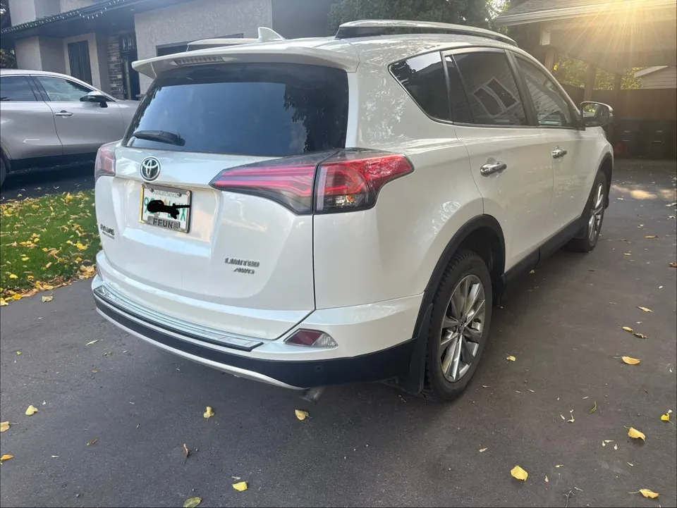Toyota Rav4 2016 photo 4