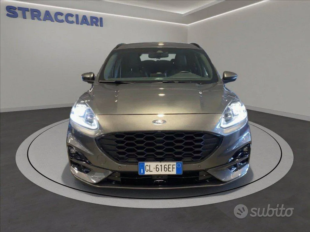 Ford Kuga 2022 photo 2