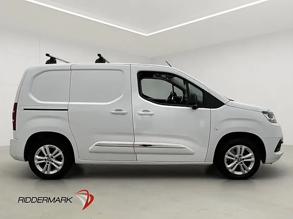 Toyota Proace City 2023 photo 2