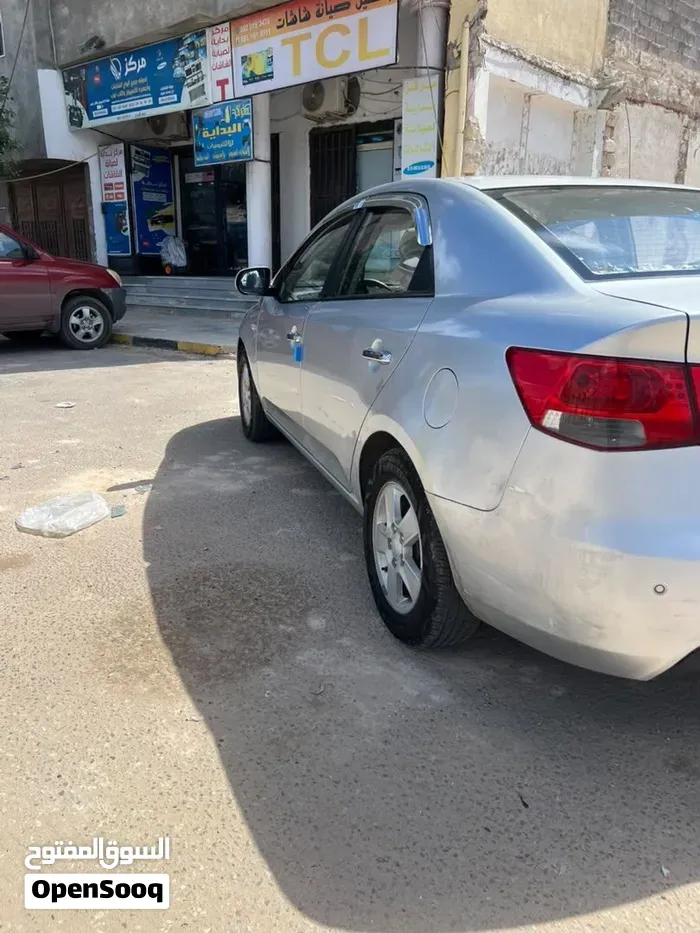 Kia Forte 2009 photo 3