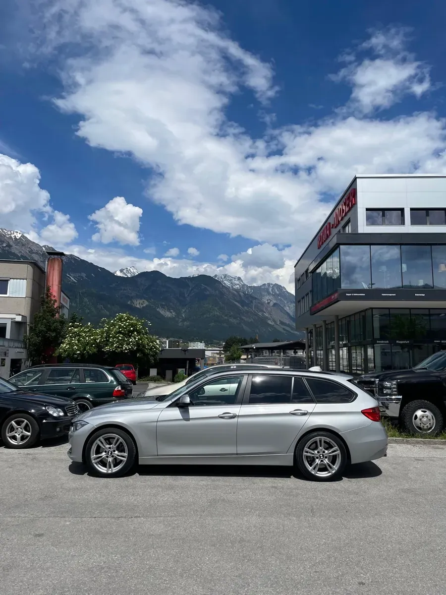 BMW 3 Series 2013 photo 3