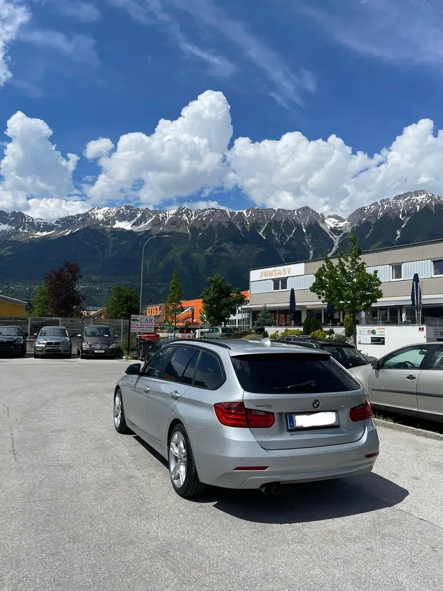 BMW 3 Series 2013 photo 2