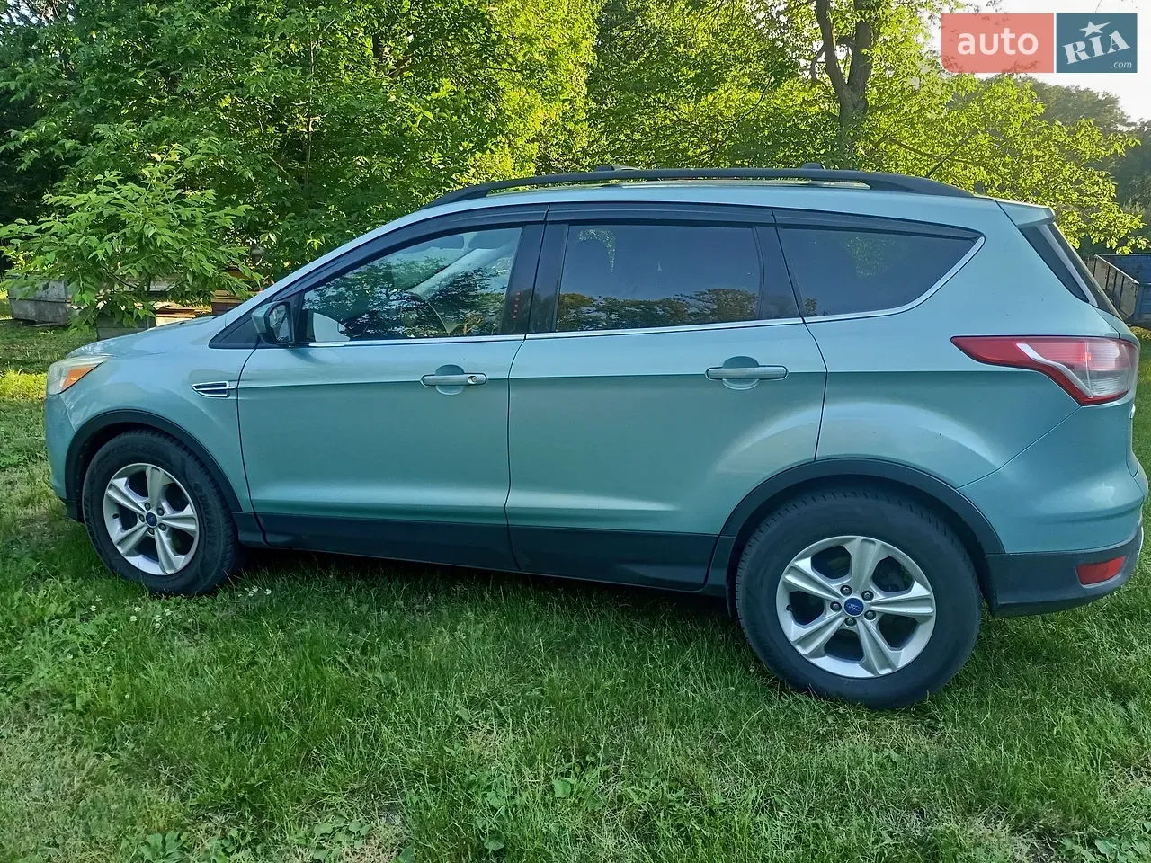 Ford Escape 2012 photo 4
