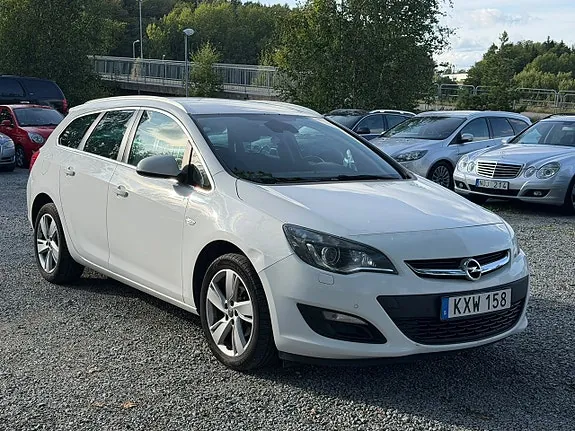 Opel Astra 2015 photo 2
