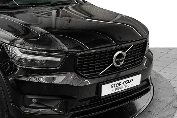 Volvo Xc40 2021 photo 2