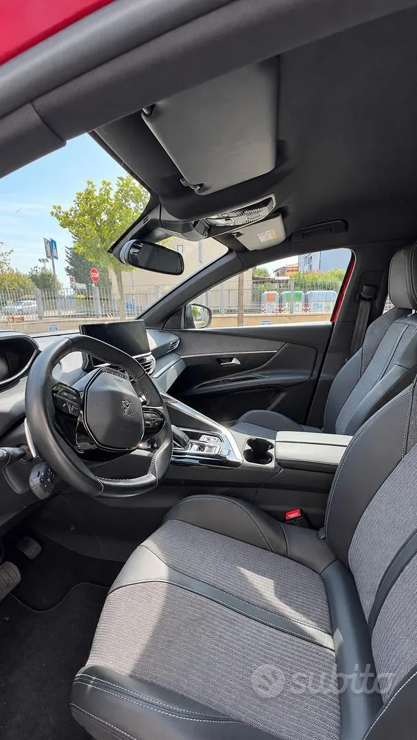 Peugeot 3008 2023 photo 3