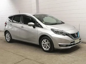 Nissan Note 2021 photo 2