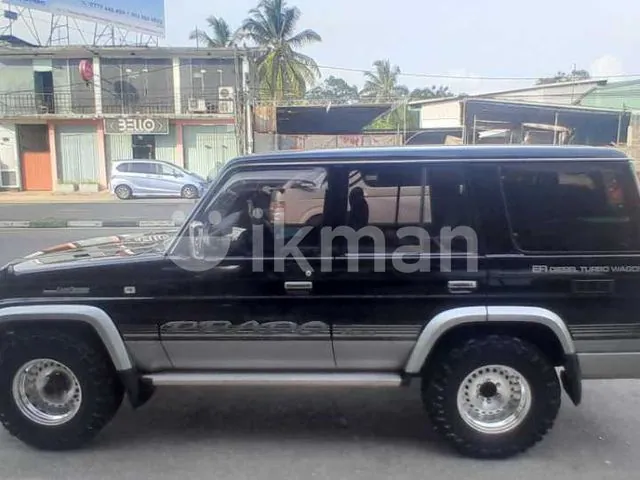 Toyota Land Cruiser 1988 photo 2