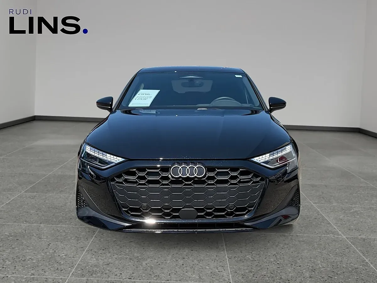 Audi A3 2025 photo 3